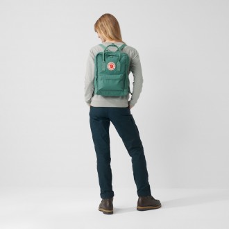 Batoh Fjällräven Kånken Korall