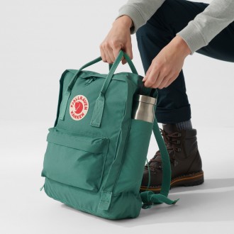 Batoh Fjällräven Kånken Korall