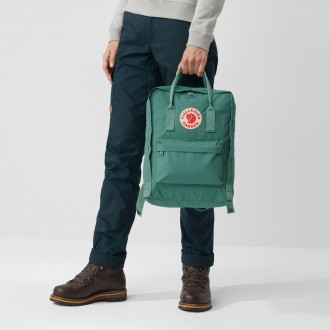 Batoh Fjällräven Kånken Korall